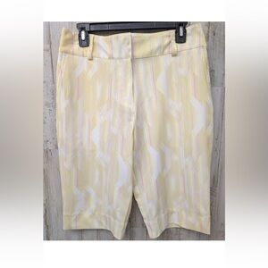 Nike Golf Shorts Womans 4 Yellow Pink Bermuda Pockets Stretch Athleisure 14"